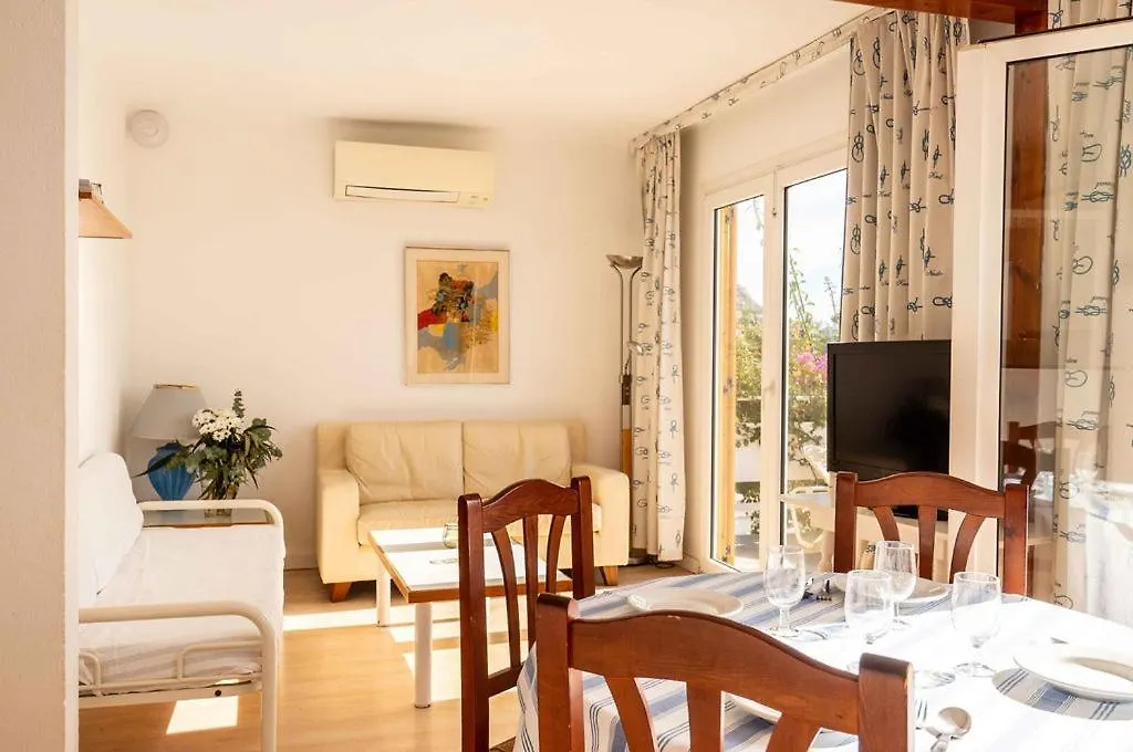 Santa Llucia Apartaments Roses