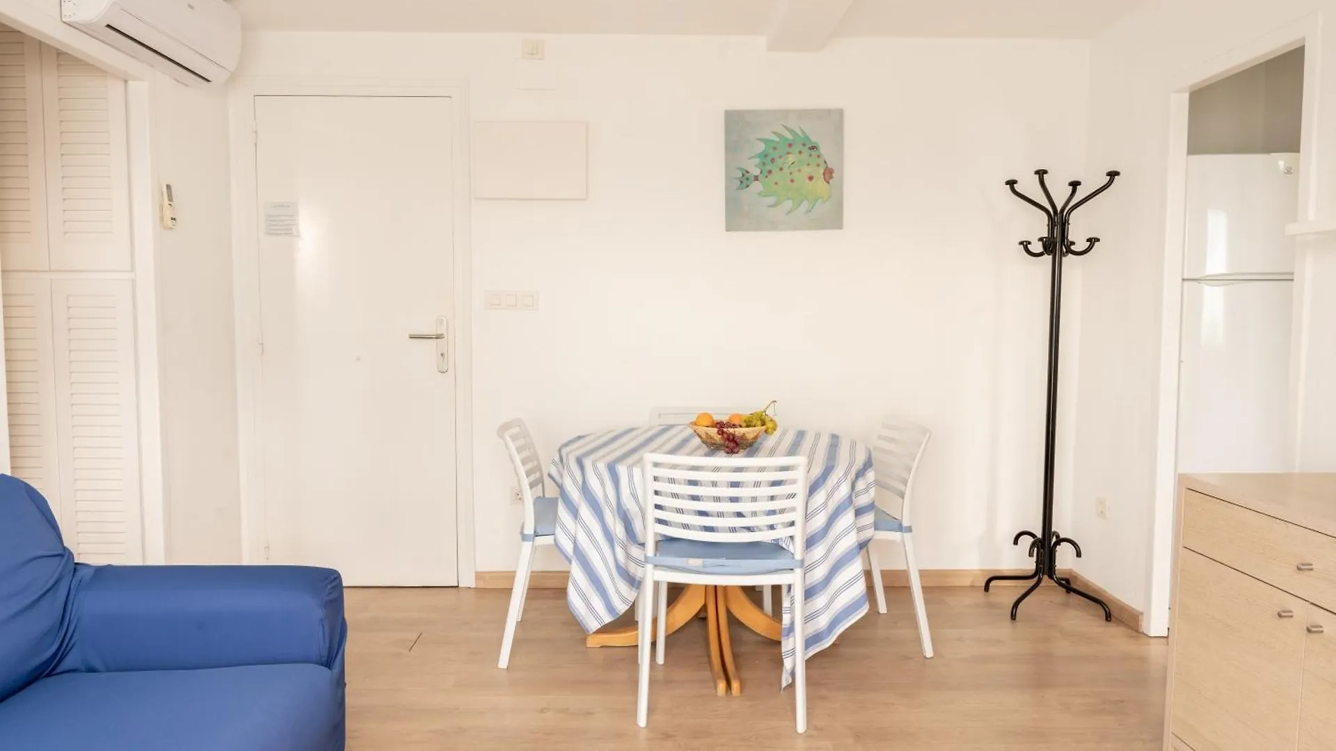 Santa Llucia Apartaments Roses
