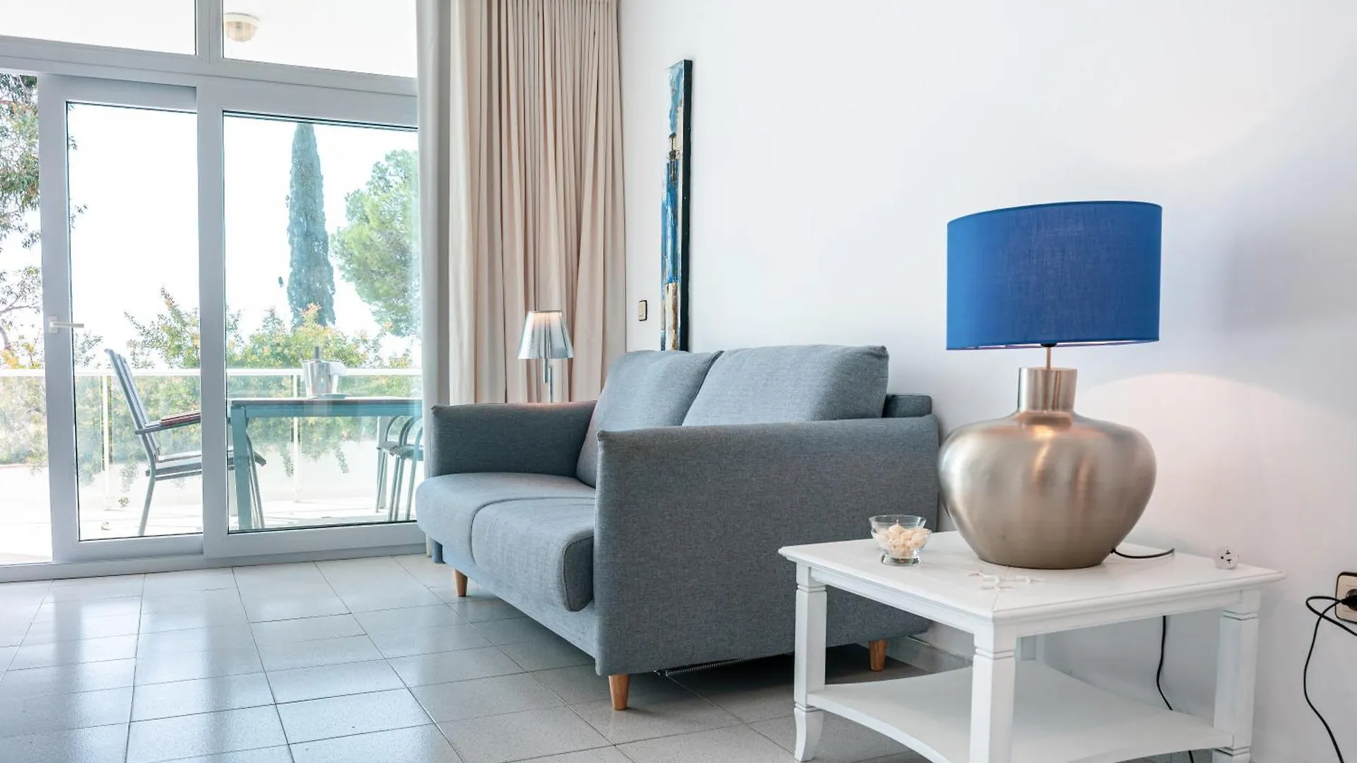 Santa Llucia Apartaments Roses Apartment