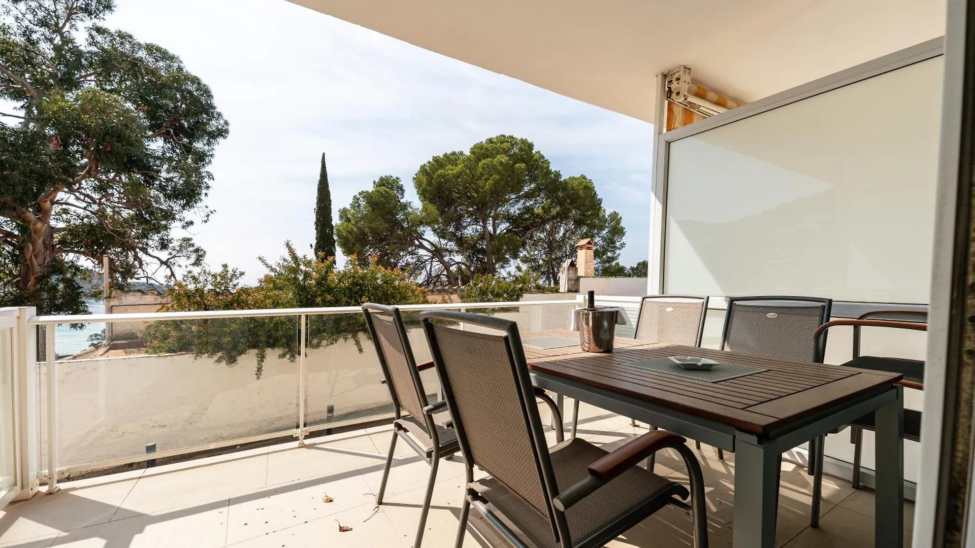 Santa Llucia Apartaments Roses 0*,  Spagna
