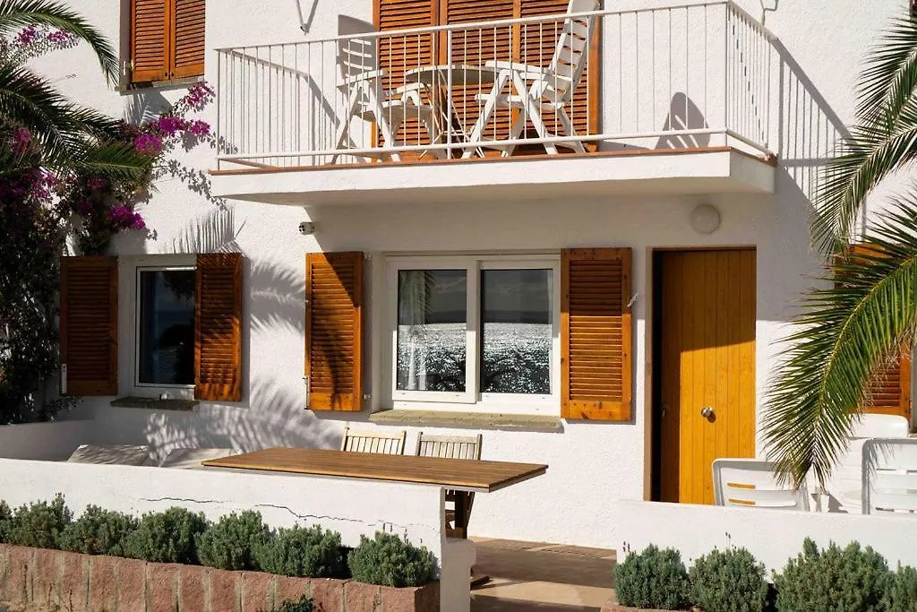 Santa Llucia Apartaments Roses Spagna