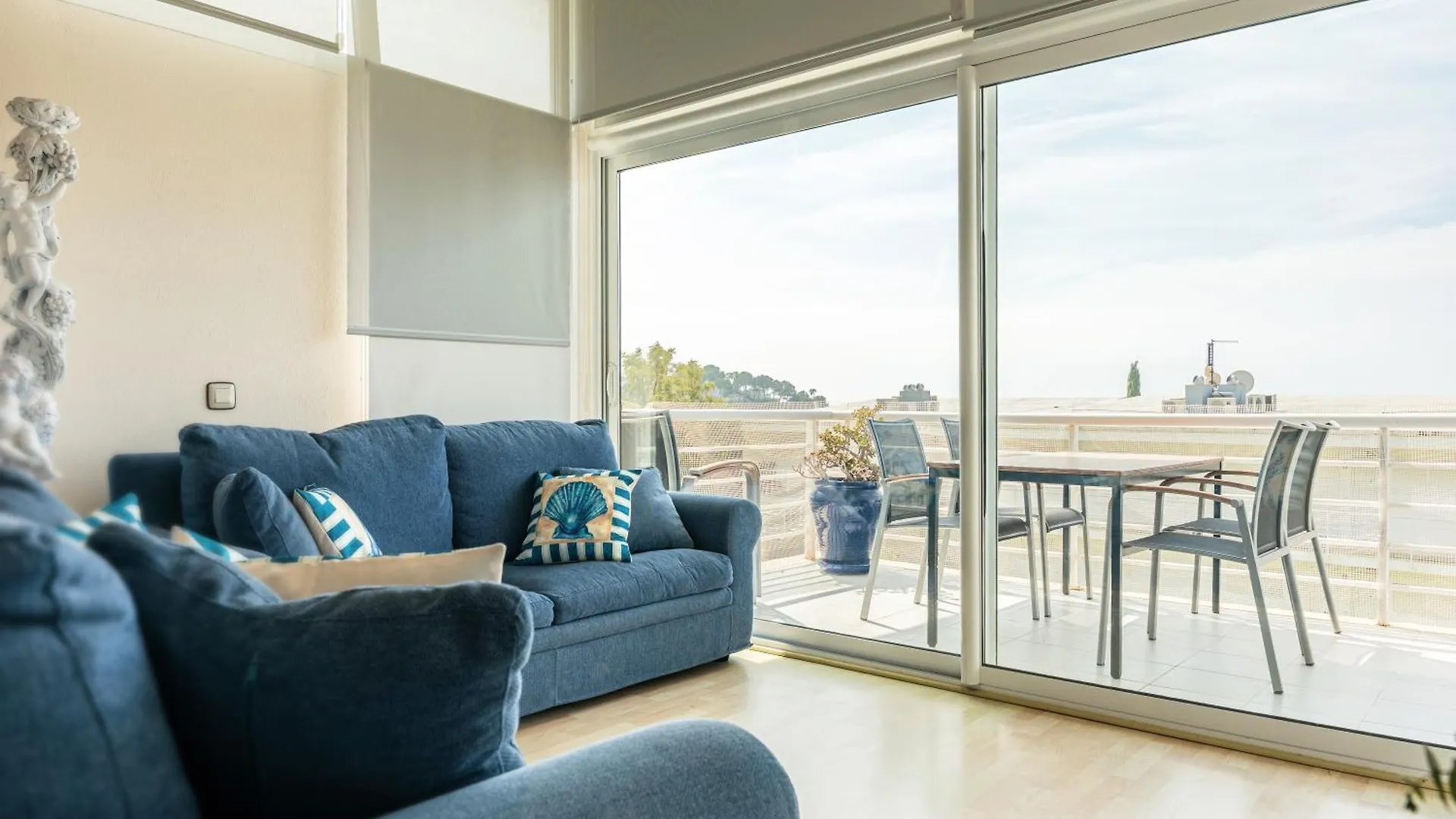 Santa Llucia Apartaments Roses 0*,