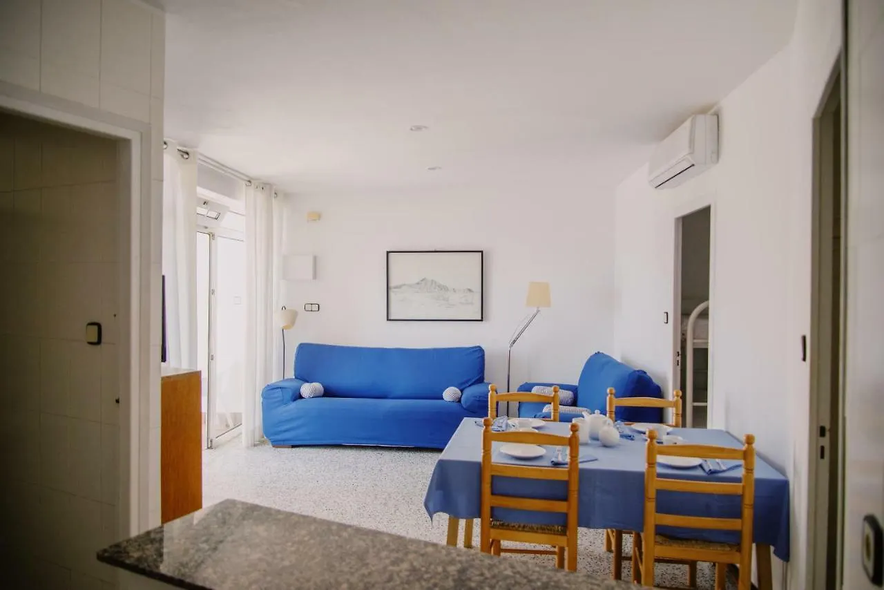 Santa Llucia Apartaments Roses 0*,  Spagna
